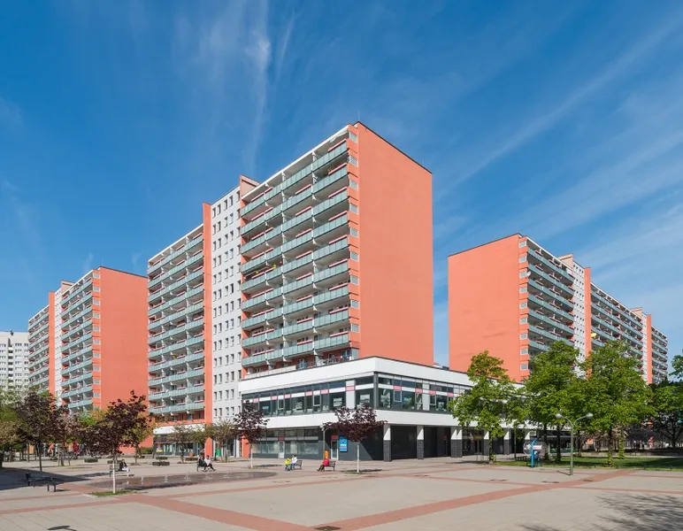 Früherer Mietvertragsbeginn möglich - Schöne große 2 Zimmerwohnung — photo 1
